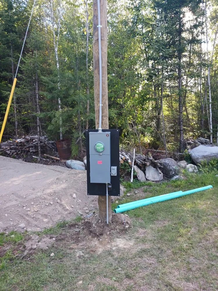 Trusted electrician providing circuit breaker repair in Smithfield, ME - American Veteran Electrical Services
