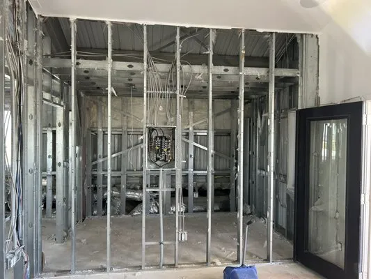 Americano Maintenence Logo