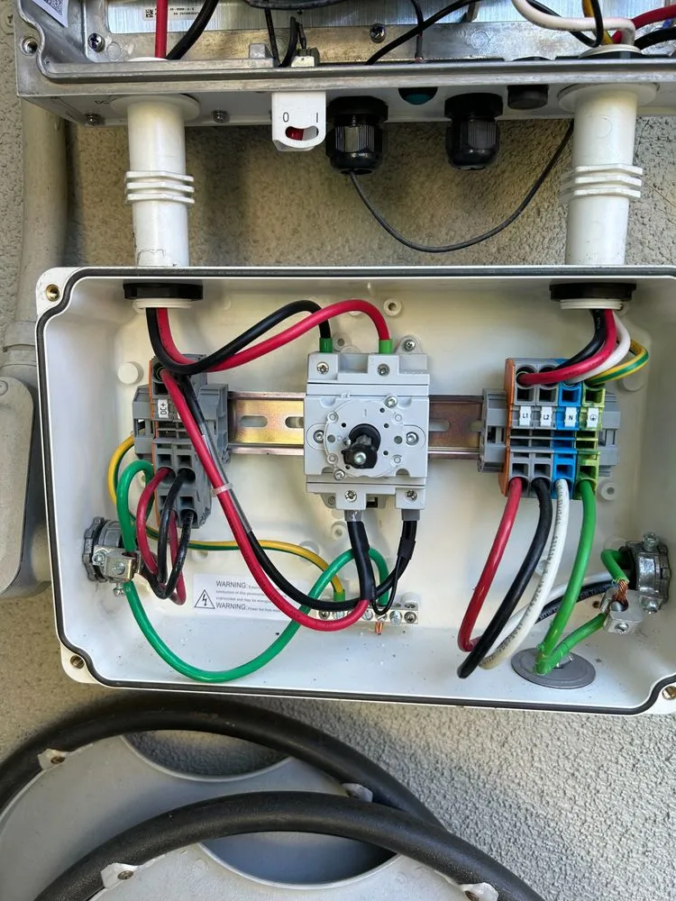 Licensed electrical repair experts serving San Fernando Valley, CA - AmericanSolarCare