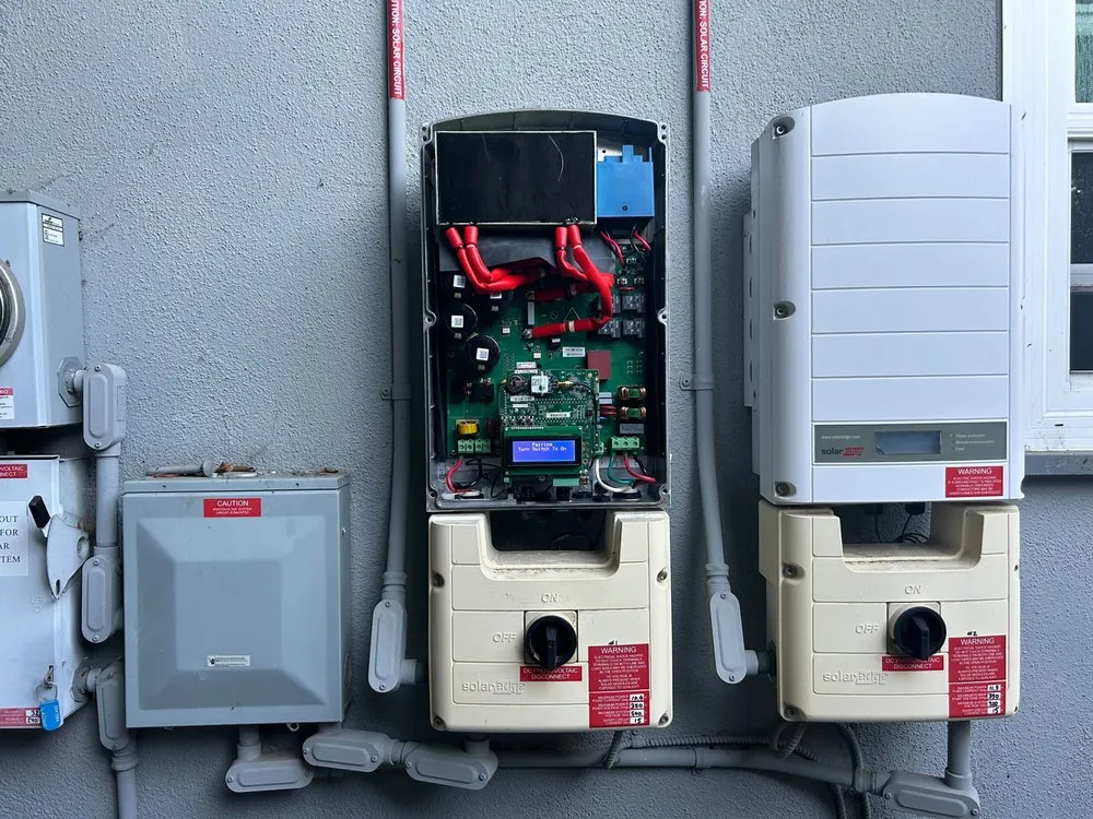 Trusted electrician providing emergency electrical service in San Fernando Valley, CA - AmericanSolarCare