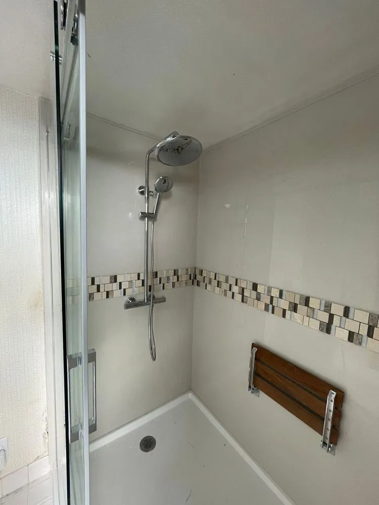 Slide of Americas Handy