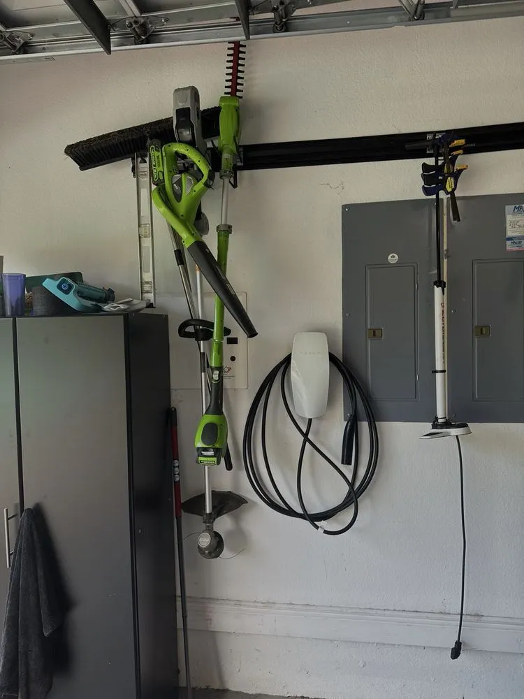 Slide of Americas Handy