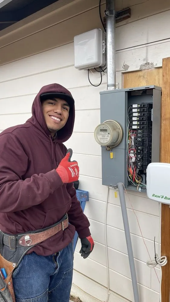 Slide of Amigo Electric