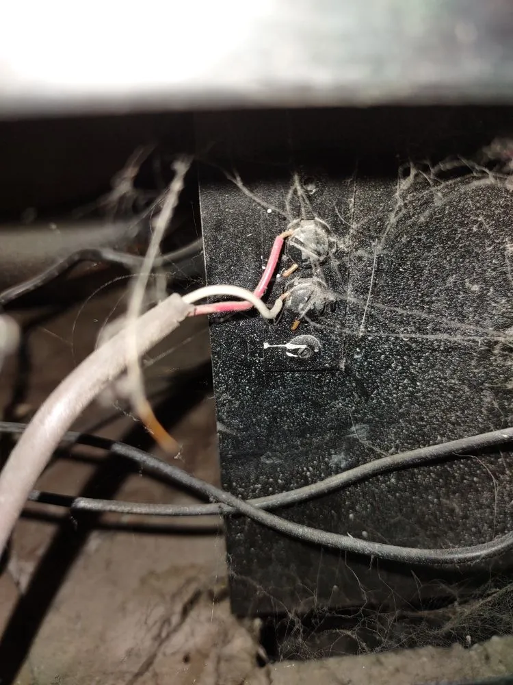 Slide of Amilli Handyman Services