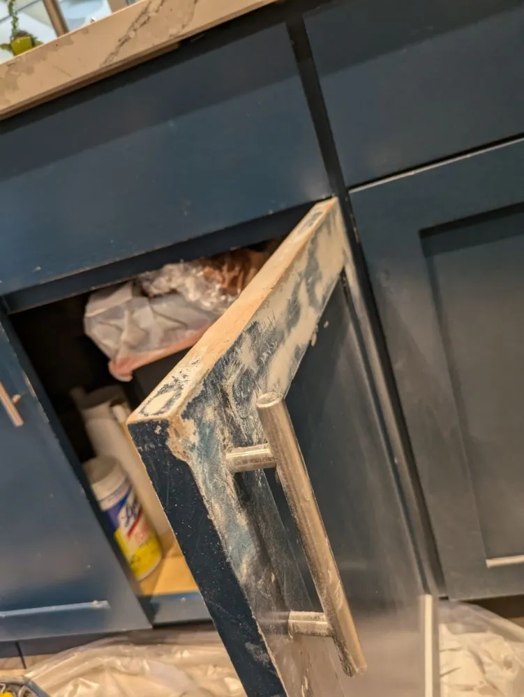 Slide of Amilli Handyman Services