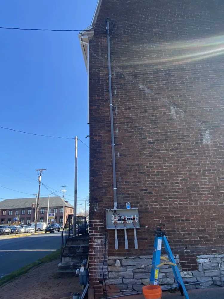 Slide of AMJ Electrical Services