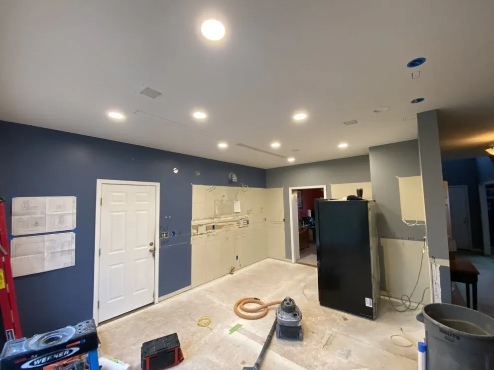 Slide of AMJ Electrical Services