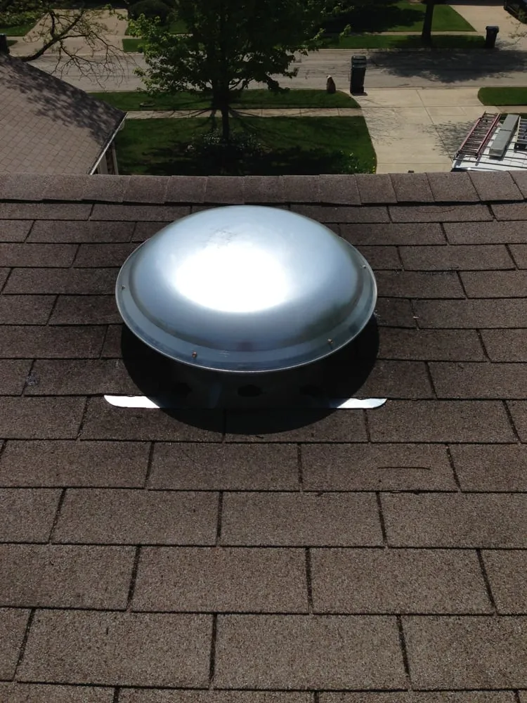 Slide of AML Electric & Communications