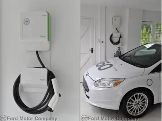 Slide of AML Electric & Communications