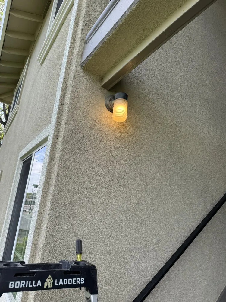 Slide of Ammar Electric