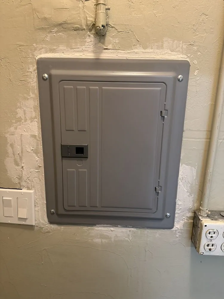 Slide of Ammar Electric