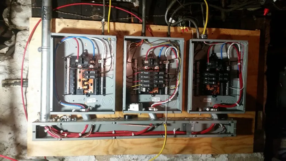 Affordable circuit breaker repair experts serving Ridgewood, NY - Amor Electric Corp