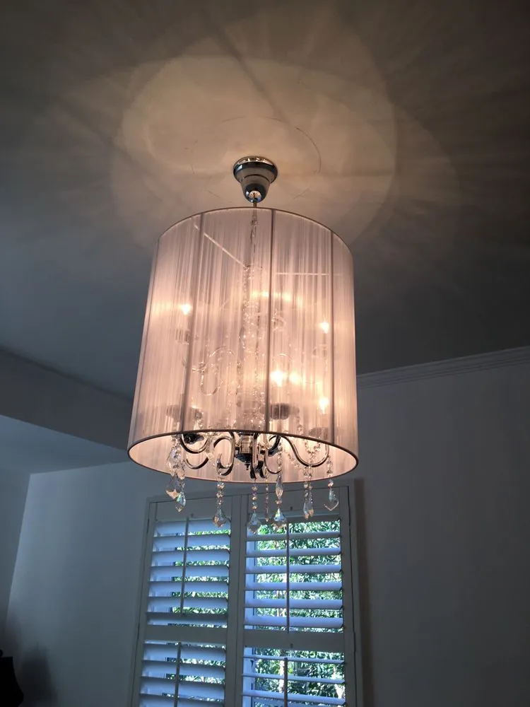 Affordable electrician providing electrical repair in Venice, CA - Amor Electric