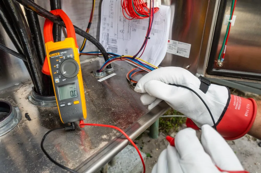 Slide of Amp Check Electric