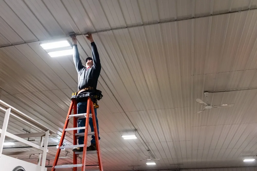 Slide of Amp Electric Construction