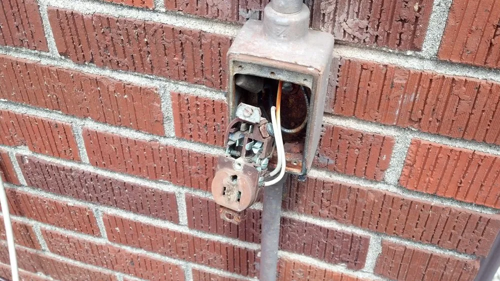 Slide of Amp Electric