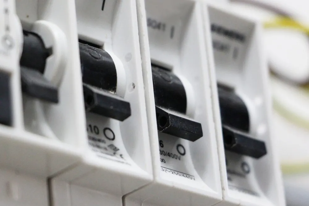 Slide of Amp Electrical