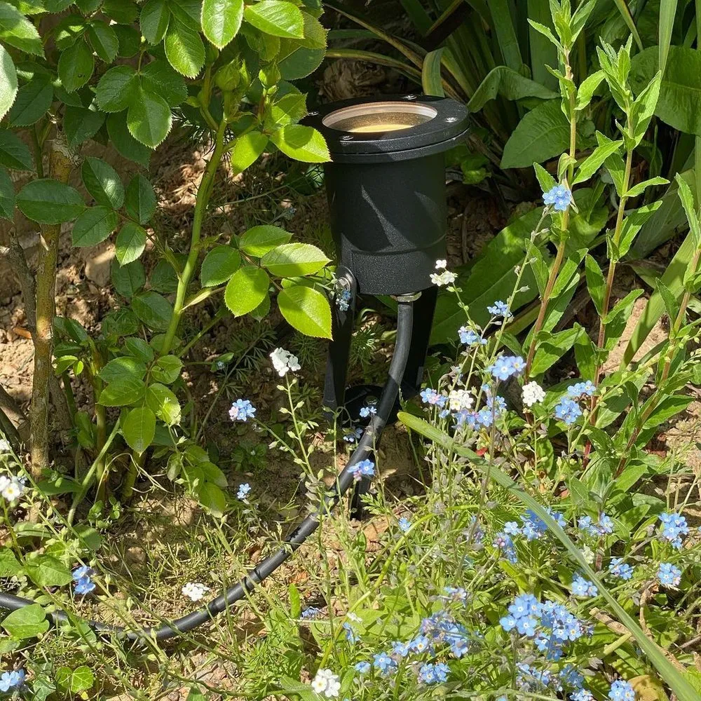 Slide of Amp Electricians