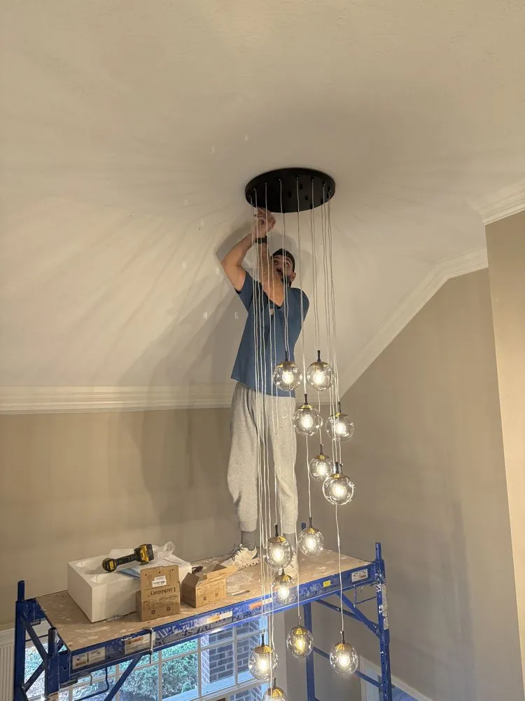 Slide of Amp Services