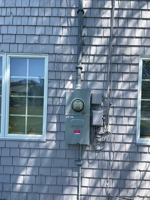 Slide of Amp'D UP Electrical Services