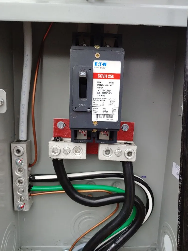 Trusted electrical service for homes in wiring installation, by