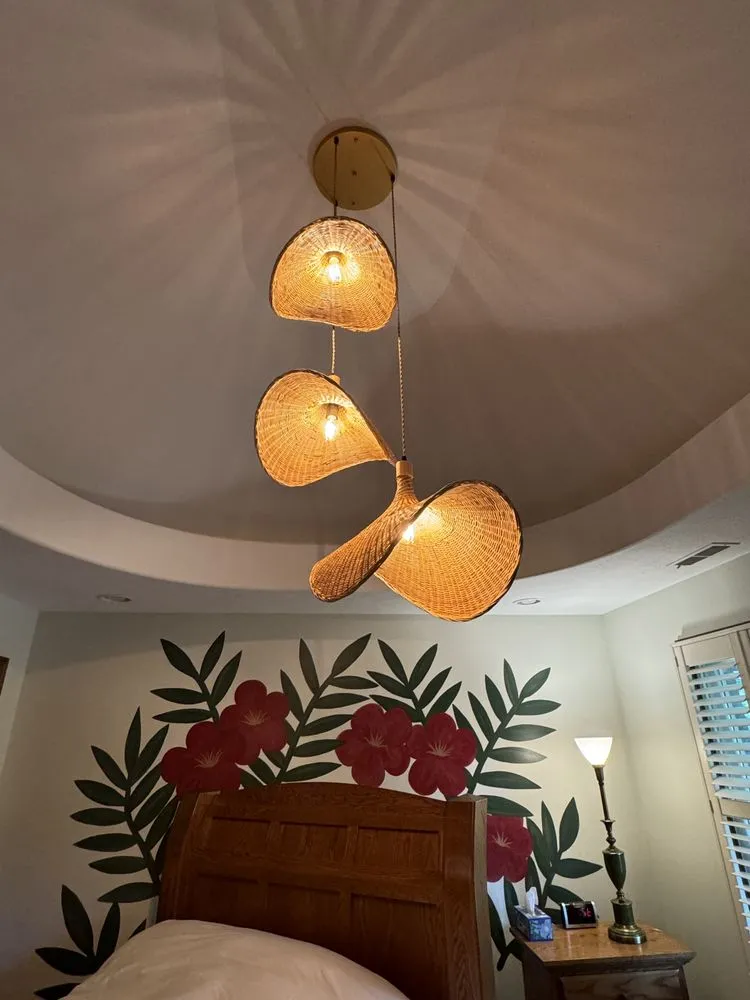 Slide of Amped Up Electric