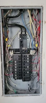 Ampered Up Connections Logo