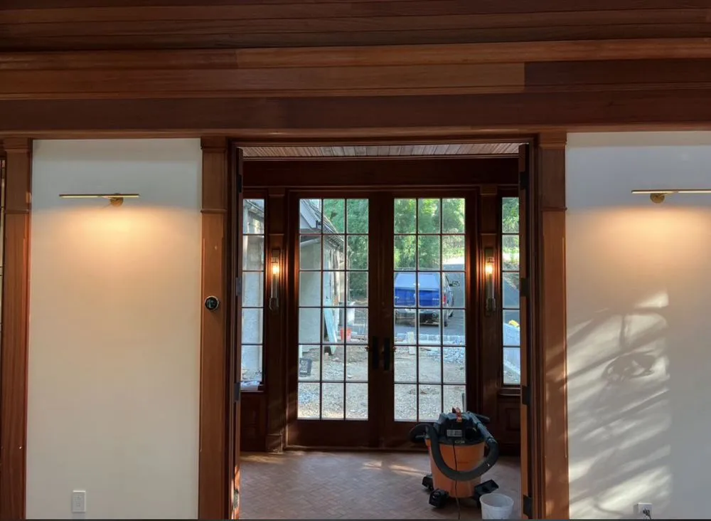 Slide of AmpFlow Electric