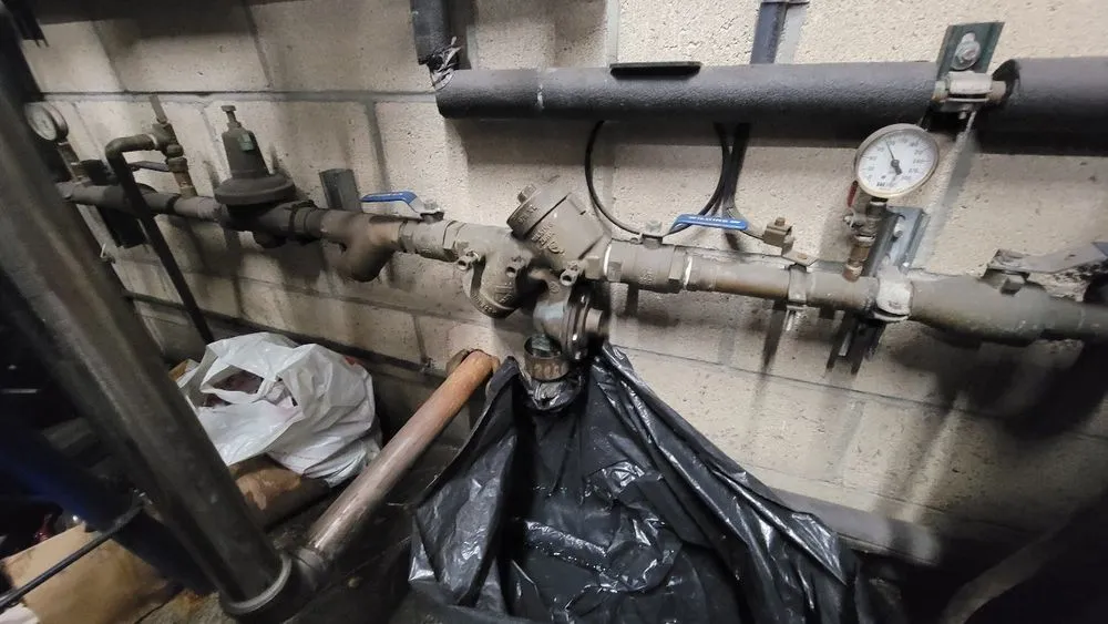 Slide of AmPm Services