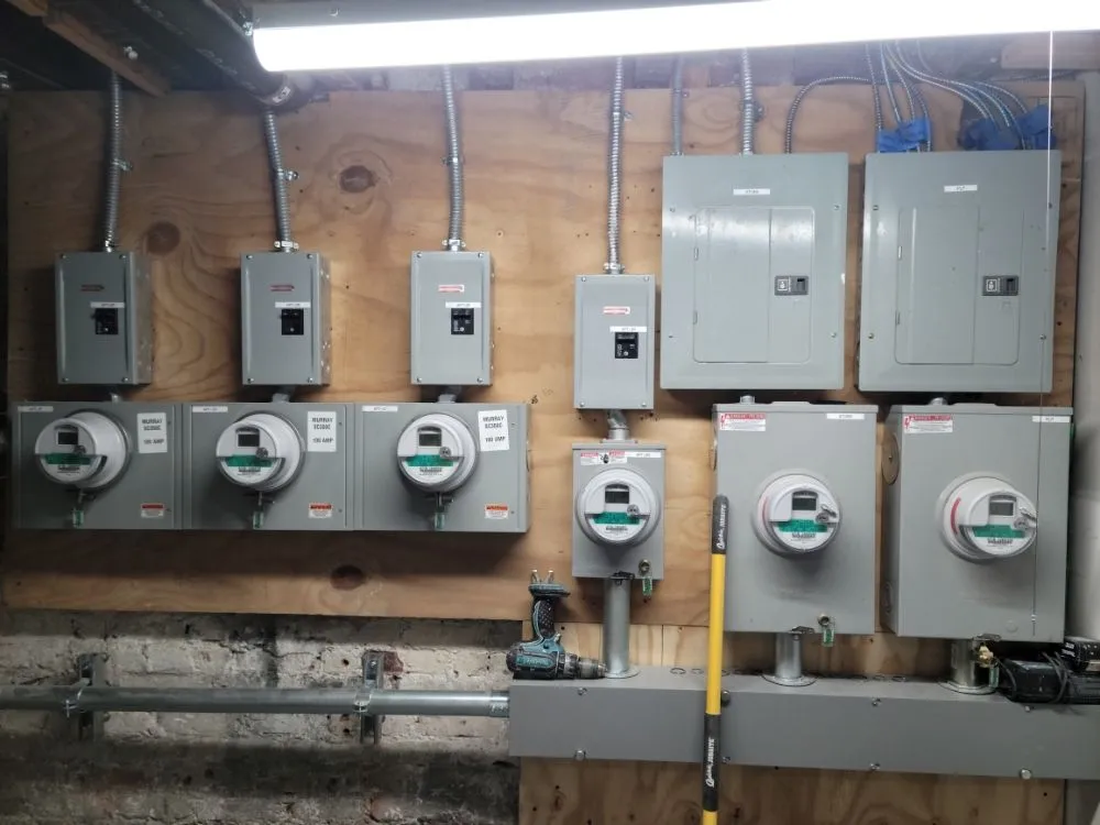 Licensed electrical service for homes in electrical repair,  by 