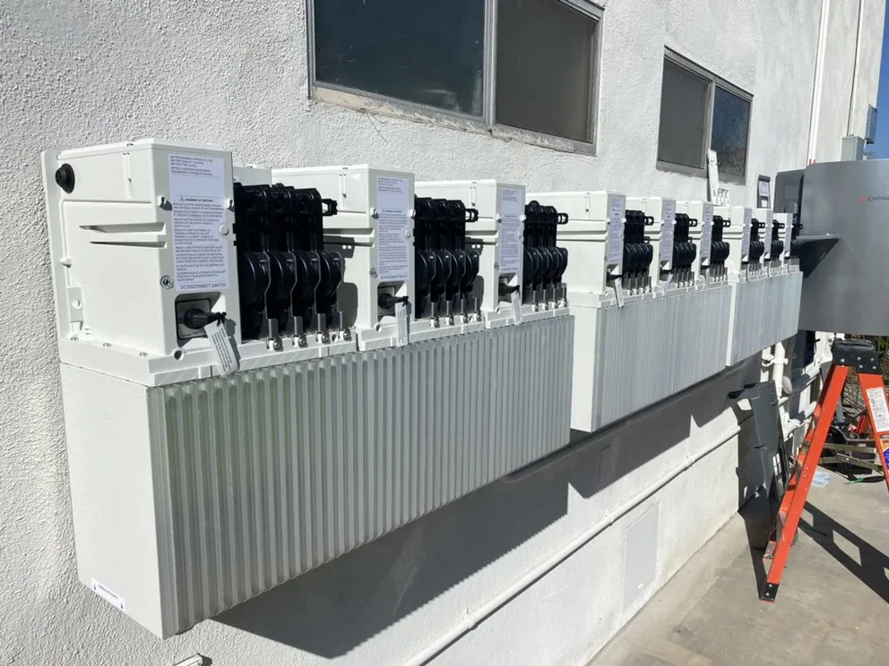 Slide of Amps Electric AC/DC