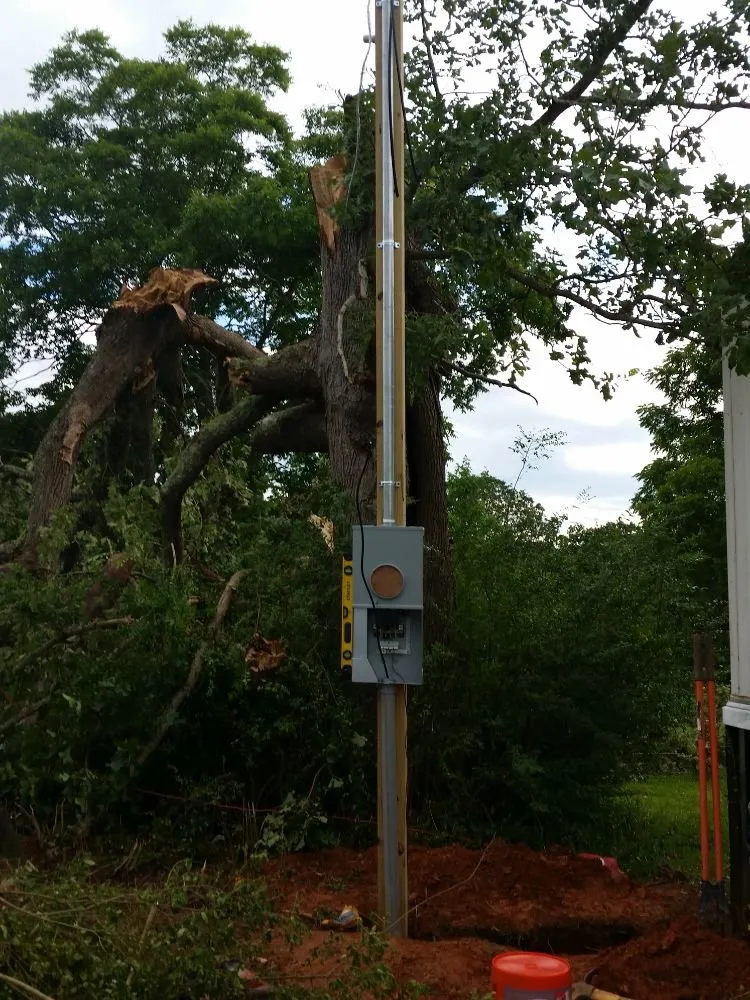 Slide of AmpsTeck Electric