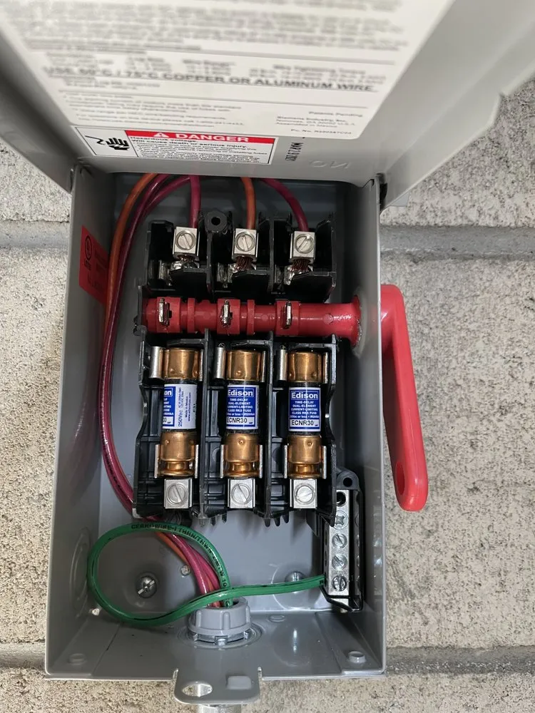 Slide of Ampworx Electric