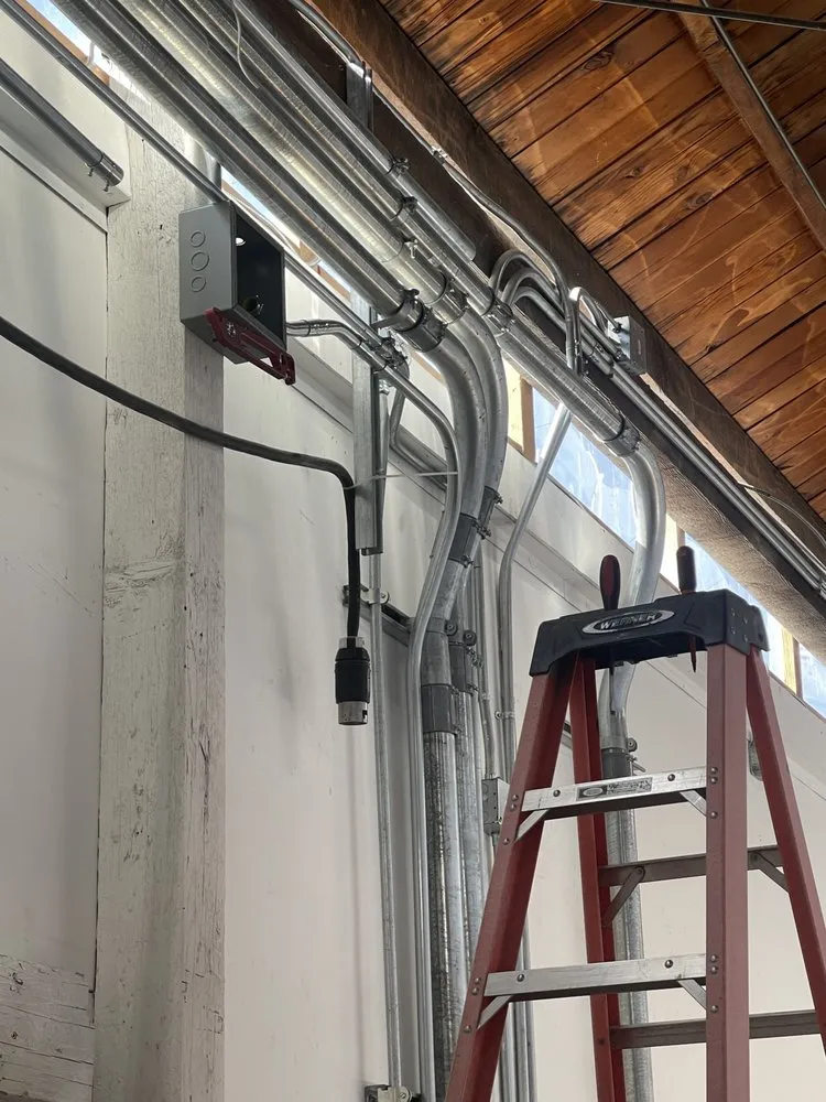 Slide of Ampworx Electric