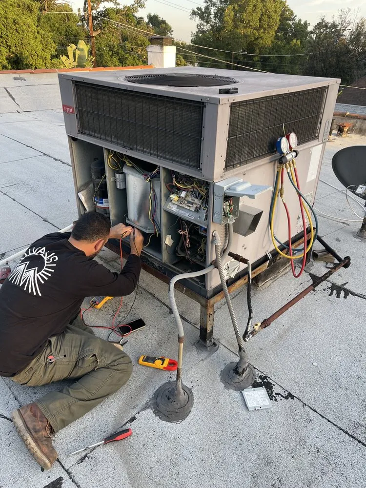 Slide of Ampworx Electric