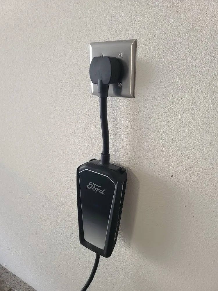 Slide of AmpZ Electrical