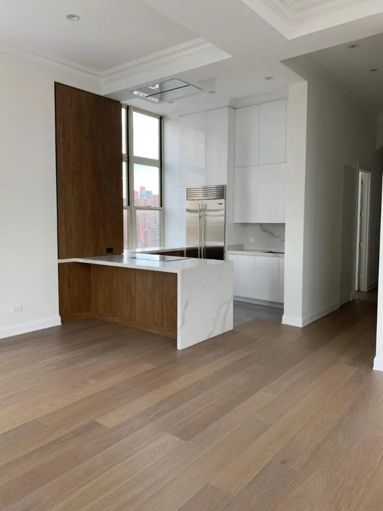 Slide of Amsterdam Electric