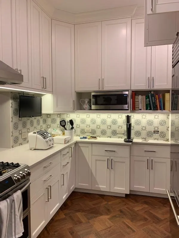 Slide of Amsterdam Electric