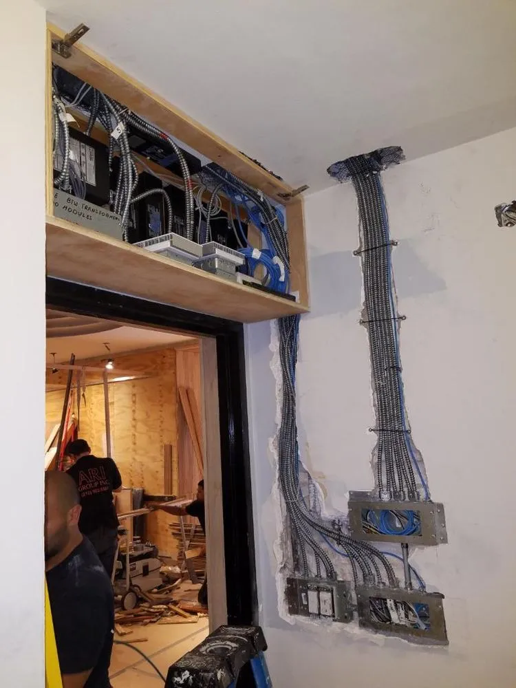 Slide of Amsterdam Electric