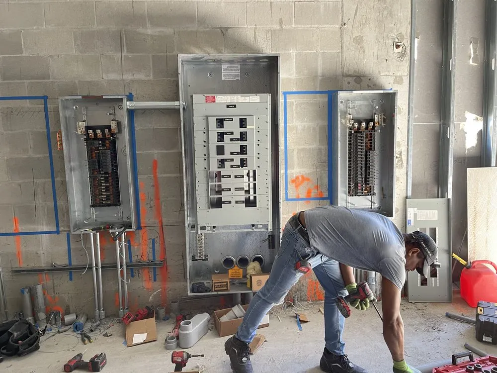 Trusted lighting installation experts serving Buena Ventura Lakes, FL - Amt Electric