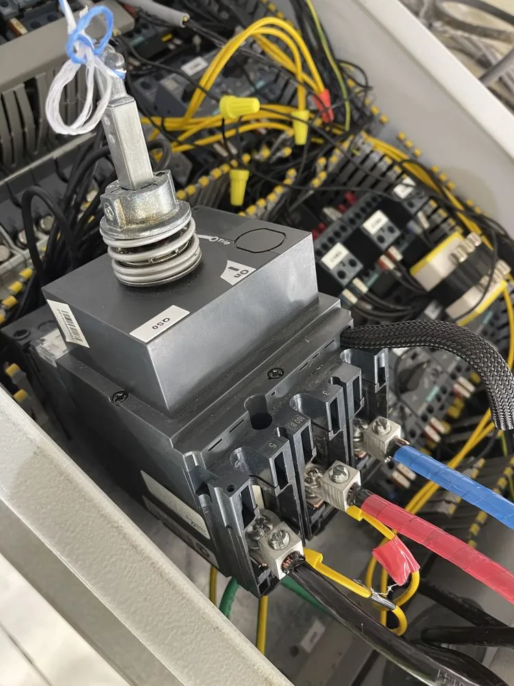 Certified emergency electrical service service in Buena Ventura Lakes, FL - Amt Electric
