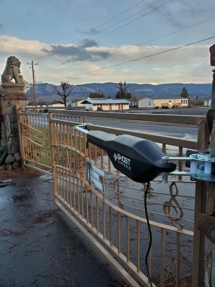 Slide of An X Stream Electric