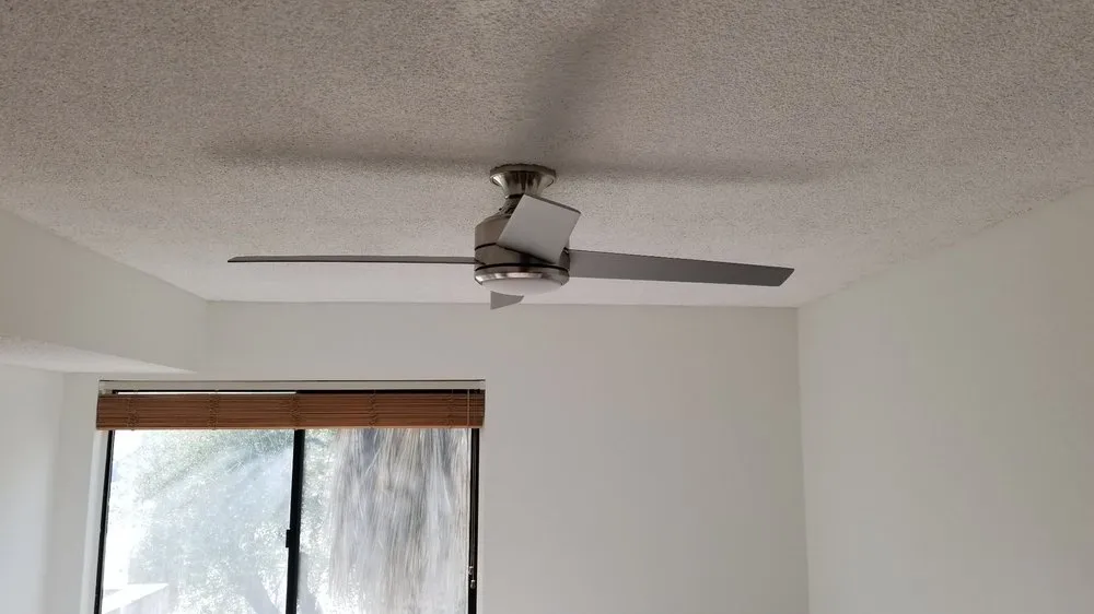 Professional electrician providing panel upgrade in La Canada, CA - Anavar Electric