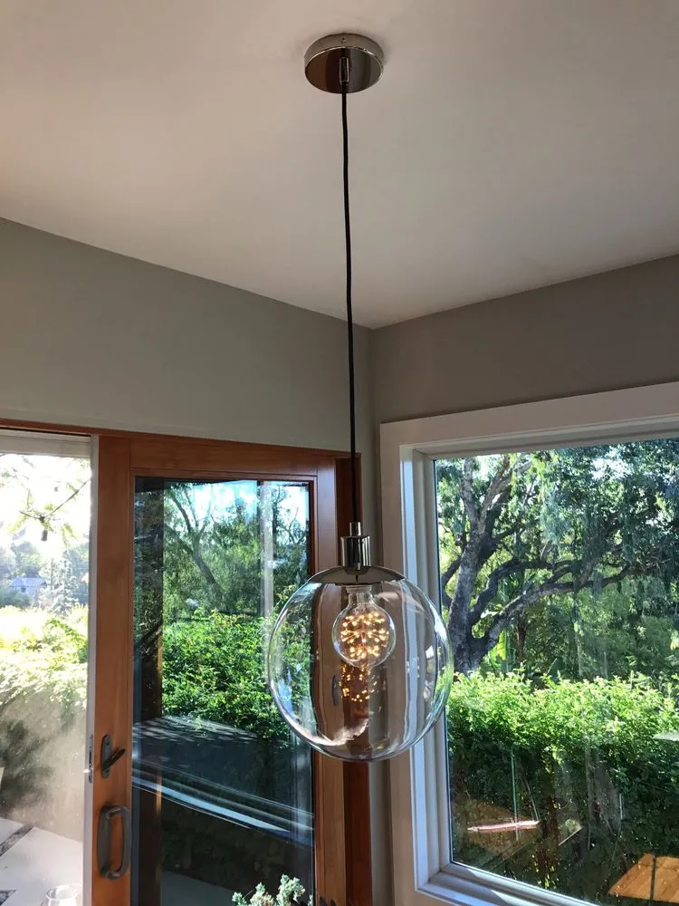 Emergency outlet and switch repair in La Canada, CA by Anavar Electric