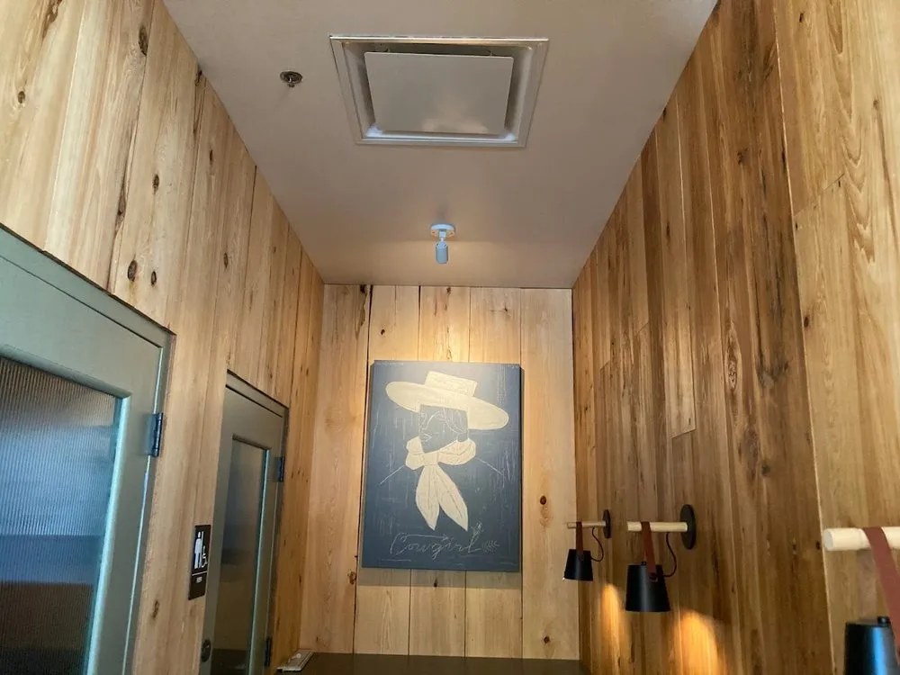 Slide of Anaya Electric