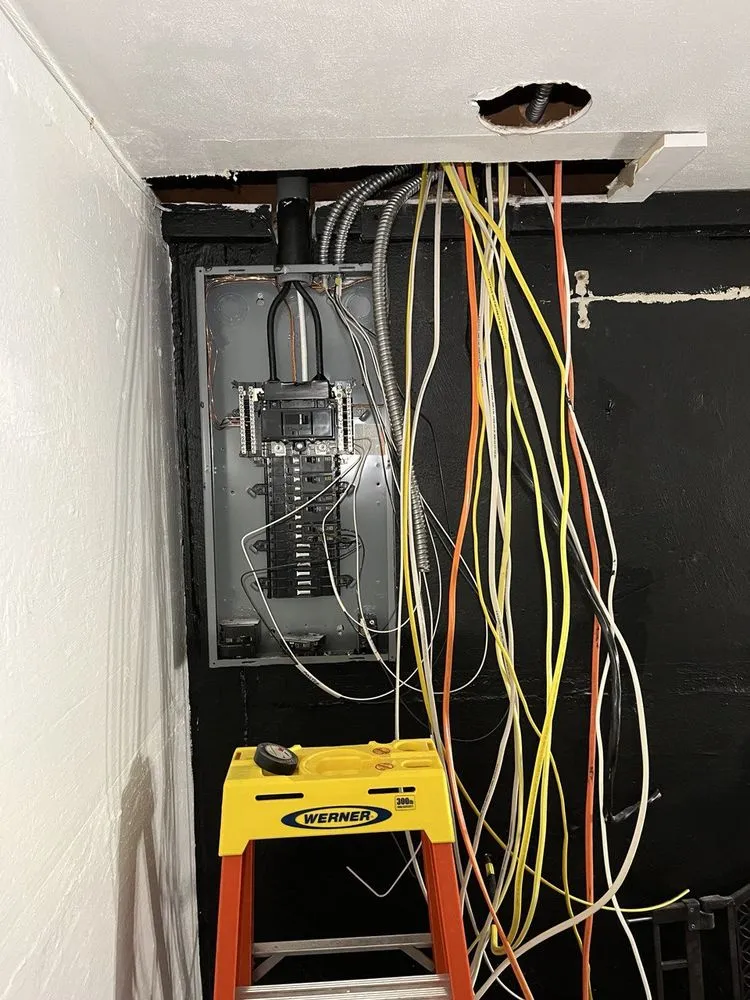 Slide of Ander Electric