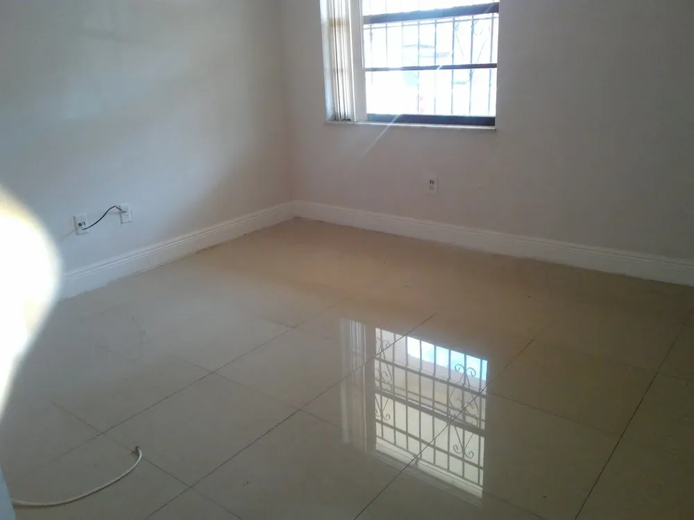 Slide of Anderson Remodelaciones