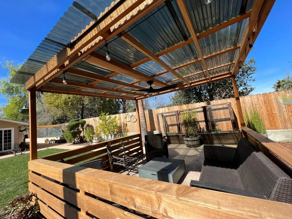 Slide of Andino Handyman Services and Construction