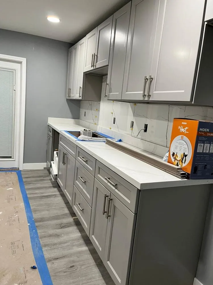 Slide of Andino Handyman Services and Construction