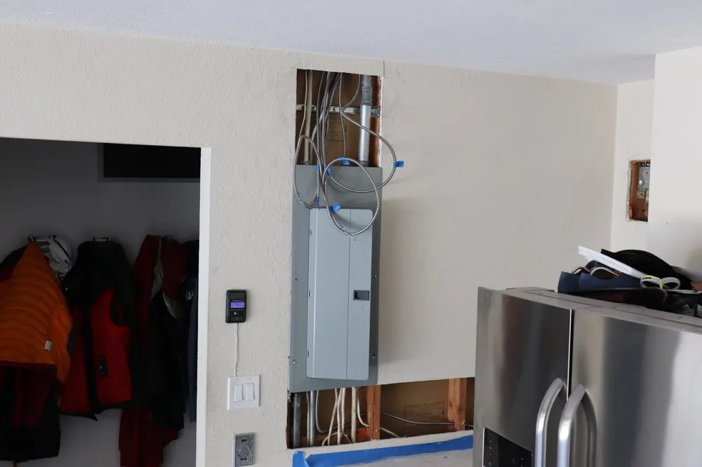 Slide of Andrade Link Electric